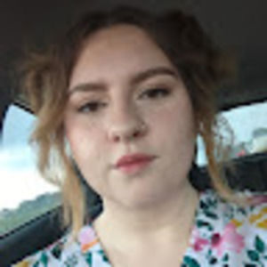 Meet your Posher, Clarissa